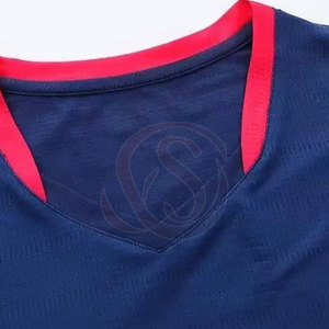 Maillot de football personnalisé pour homme, 100 % polyester, impression par sublimation, respirant, séchage rapide, confortable, manches courtes, vêtements de sport - Product Image 3