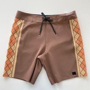 Nouveau short de bain pour homme en coton et élasthanne, tricoté en laine, uni, décontracté, séchage rapide, respirant et léger, idéal pour l'été et la plage - Product Image 4