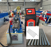 Nouvelle machine de formage à froid Ironstar 2026 avec perforation pour profilés d'angle, montants et rails en fer pour plaques de plâtre