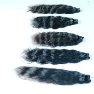 Extensiones de cabello Remy de onda profunda virgen Natural 100%, cabello Remy alineado con cutícula para mujeres indias, paquetes manufacturados de color negro - Product Image 2