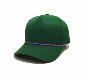 Gorra Snapback Verde al por Mayor con Servicio de Bordado de Logotipo Personalizado, Gorra de Rendimiento con Cuerda Cortada a Láser para Marca y Eventos - Product Image 1
