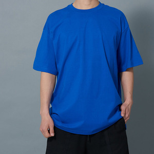 T-shirt à épaules tombantes pour hommes de grande taille 100% coton 230g T-shirt en coton épais et vierge OEM avec logo personnalisé - Product Image 2