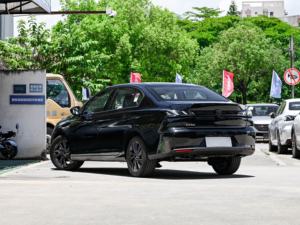 Sedán Usado de Alta Calidad 2024, Automático, Volante a la Izquierda, Interior de Cuero, Tracción Delantera, Motor Turbo, Techo Panorámico, Precio Bajo al por Mayor - Product Image 5