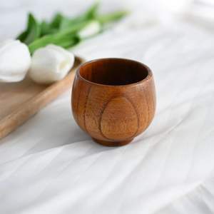 Tasse à thé en bois traditionnelle classique écologique durable, bois naturel massif, tasse à café artisanale, 250 ml, pour la maison et l'hôtel - Product Image 1