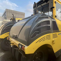 Rouleau compresseur pneumatique à double tambour BOMAG BW2427RH 75kW 100kW pour la compactation d'asphalte et la construction routière