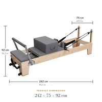 Machine de Pilates Reformer avec cadre en bois d'érable massif, ressorts allemands et appui-tête réglable pour studios commerciaux