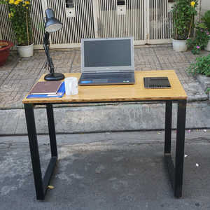 โต๊ะทำงาน/เล่นเกมแบบยืน 100x60 ซม. ขาโลหะ ทนทาน สำหรับใช้ในบ้าน/ออฟฟิศ - Product Image 4