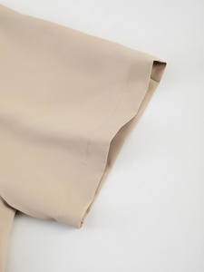 Ensemble d'Été Deux Pièces Léger pour Homme Tenue Décontractée Ensemble de Plage pour Homme en Lin Haut de Gamme Personnalisable - Product Image 4