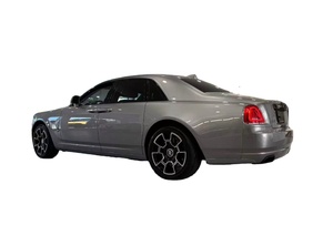 Vehículo Automático Usado de Lujo, Sedán de Tamaño Completo, 2024, Motor V12 Biturbo de 6.6L y 563HP, Tracción Trasera, Premium, 5 Plazas - Product Image 2