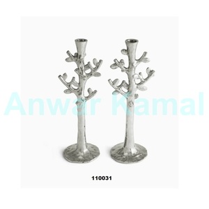 Vente chaude Argent Aluminium Bougeoir Design Moderne Long Bougeoir pour La Maison Salon Chambre à coucher et Bureau Décor - Product Image 1