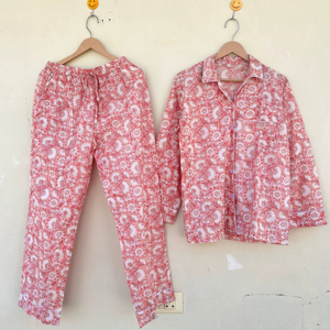 ชุดนอนลำลองสุดหรูแบบเรียบลื่นพิมพ์ลายดอกไม้ผ้าฝ้ายสำหรับ100% ฤดูใบไม้ผลิฤดูร้อนฤดูใบไม้ร่วงฤดูหนาว - Product Image 1