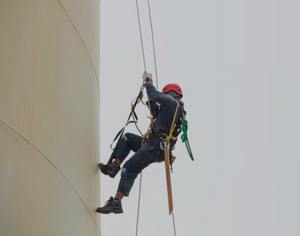 Boucle de connexion rapide pour ligne de vie en acier inoxydable, capacité 100 kg, longueur réglable, 4 anneaux en D, ancre fixe, Omkar Safety Made - Product Image 1