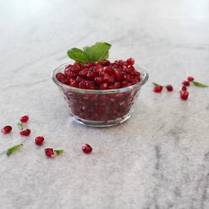 Granada congelada a granel Mejor precio de exportación Granada congelada Sabor fresco Ideal para batidos y helados - Product Image 6