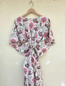 Kaftan en coton biologique imprimé à la main en Inde, taille unique, col en V, fermeture à cordon, couvre-plage, vêtement de nuit, maxi - Product Image 6