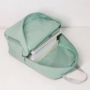 Mochila de estudiante impermeable de moda personalizada con cierre de cremallera directamente del proveedor de Vietnam - Product Image 2