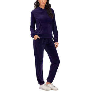 Nuevo conjunto de chándal Dtg para mujer, chándal con capucha para mujer en colores personalizados, conjunto de chándal para mujer - Product Image 1