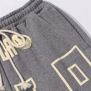 กางเกงขาสั้นผ้าคอตตอนผ้าฟลีซตัดขอบพิมพ์โลโก้ได้ตามต้องการ - Product Image 5