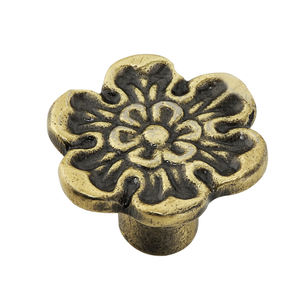 Poignée de porte d'armoire décorative de haute qualité, nouveau design, qualité Delta, faite à la main, forgée à la main, finition vieillie, très demandée. - Product Image 2