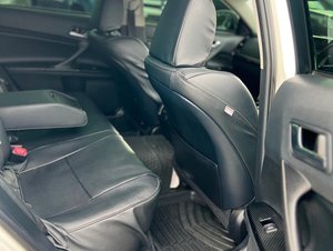 Toyota Mark X 2015 d'occasion, en bon état - Product Image 4