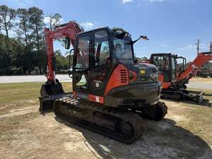 Utilisé pour la mini-pelle sur chenilles U55-5 de 5 tonnes avec pompe à engrenages, roulement, capacité de la benne de 1,7 m, pompe hydraulique Parker en stock - Product Image 2