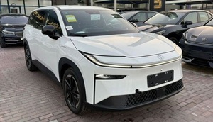 Nuevo/Usado Toyota BZ 3X 2025, SUV/Crossover de 5 plazas con transmisión automática - Product Image 2