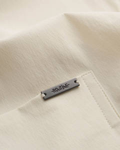 Camisa informal de manga corta de otoño para hombre, ajuste cuadrado, transpirable, ligera, comodidad diaria, rutina, nailon, licra, patrón sólido - Product Image 6