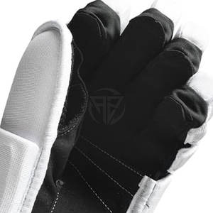 Gants de hockey sur glace de haute qualité avec logo personnalisé, fabriqués au Pakistan pour les joueurs de hockey sur gazon - Product Image 6