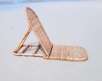 Chaise en rotin pliable artisanale avec dossier réglable Siège bas portable pour la relaxation intérieure et extérieure du Vietnam