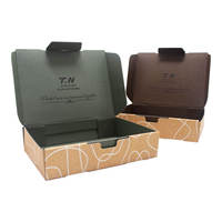 Boîtes d'emballage cadeau personnalisées en carton kraft ondulé, pliables, avec revêtement UV, doublure en éponge, pour chaussettes, fourrure, recyclables