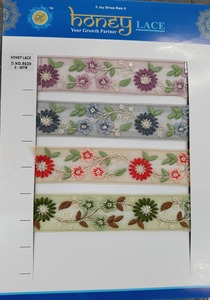 Lujoso ribete de encaje de diseñador para moda de alta gama y ropa nupcial Patrones intrincados Detalles elegantes para ropa Bodas - Product Image 4