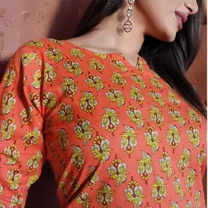 Neueste Baumwolle KURTI für Frauen in Indien Frauen Kurti Kleider Kurti für Mädchen