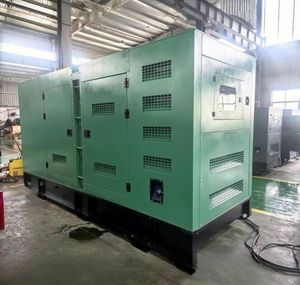 Generador Diésel Silencioso de 15kVA, 400V, Trifásico, 50Hz, con Arranque Eléctrico y Cubierta Insonorizada para Energía de Respaldo en Obras de Construcción - Product Image 3