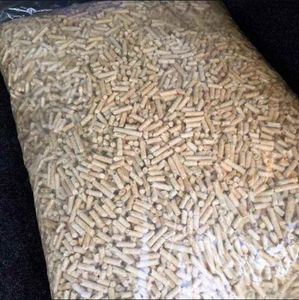 Pellets de madera de primera calidad a la venta Calentar Pellets de madera a granel Pellets de biomasa Combustible Pure Pine 124400 6-10mm Sistema de calefacción 1-4cm Stick. - Product Image 2