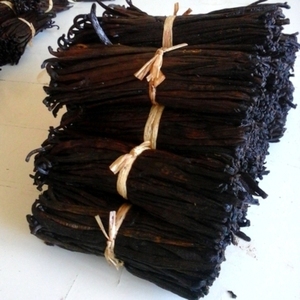 High Quality Pure Premium Organic Certified Dried Planifolia Madagascar Vanilla <b>Beans</b> Rich Tahitensis Aroma 10kg Bulk Vacuum - Product Image 1