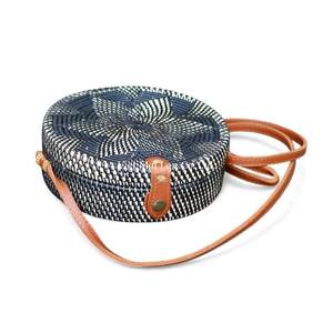 Bolso de Ratán Tejido a Mano con Fibra Natural y Textura Orgánica Suave para Uso Diario y Estilo Veraniego Relajado - Product Image 2