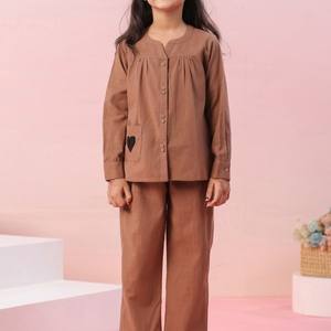 Bel ensemble de pyjama imprimé vêtements de nuit pour femmes filles doux confortable bel ensemble avec une faible quantité minimale de commande fournir - Product Image 2