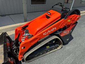 Excavadora Kubota SCL1000 para varios proyectos de construcción - Product Image 3