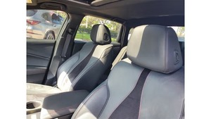 Acura TLX 2025 FWD con Paquete Tecnológico, Asientos de Cuero Usados, Interior Oscuro, Control de Crucero, Llantas de Aluminio R17, Gasolina, Caja de Cambios Manual/Automática - Product Image 2