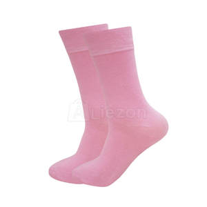 Concevez vos propres chaussettes complètes pour hommes Chaussettes complètes au design personnalisé Chaussettes complètes de haute qualité pour hommes en stock - Product Image 1