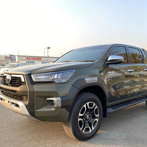 2023 pour Toyota Hilux Double Cab Pickup Sièges en cuir à direction à droite-Usagé - Product Image 1