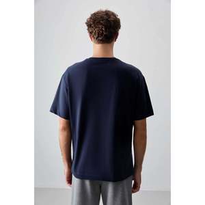 เสื้อยืดคอกลมโอเวอร์ไซส์ Tommylife Wholesale รุ่น 88353 สีกรมท่า - สี STONE สำหรับผู้ชาย - Product Image 5