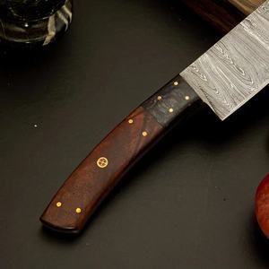 Cuchillo de Chef de Acero de Damasco Hecho a Mano de 8 Pulgadas, Cuchillo de Cocina Profesional de Estilo Japonés, Funda de Cuero, Ambidiestro, Ecológico - Product Image 3