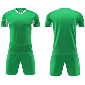 Vente en gros de maillot d'entraînement de football pour enfants personnalisable kit d'uniforme maillot de football respirant pour garçons équipe de grande taille - Product Image 4