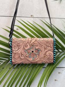 กระเป๋าสตางค์หนังสไตล์ตะวันตกสีเทอร์ควอยซ์สำหรับผู้หญิงใช้ได้หลากหลาย - Product Image 3