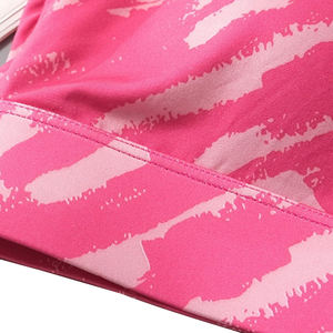 Soutien-gorge de sport pour dames à la mode avec tissu en polyester spandex conception de cou licou simple pour l'entraînement de gymnastique-disponible en grande taille - Product Image 5