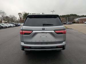 TOYOTA SEQUOIA LIMITED 4WD SUV 2023 d'occasion en excellent état - Product Image 2