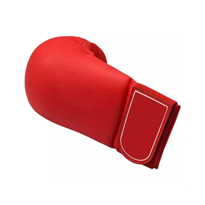 Haute qualité léger cuir rouge karaté mitaines d'entraînement évacuation de l'humidité POWER STRIKE marque personnalisable Arts martiaux boxe - Product Image 3