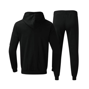 Conjunto Deportivo Personalizado con Logotipo Estampado en Relieve, Sudadera con Capucha y Pantalones Deportivos para Hombre - Product Image 2