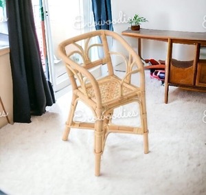 Fauteuil en rotin élégant pour enfant Chaise moderne pour enfants adaptée à la décoration de la chambre des enfants Chaise décorative en bambou et rotin sélectionnée - Product Image 3