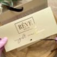 Impression de portefeuilles-cadeaux de luxe en feuille d'or, bons d'affaires personnalisés UV pliés, certificats cadeaux de salon en papier d'art